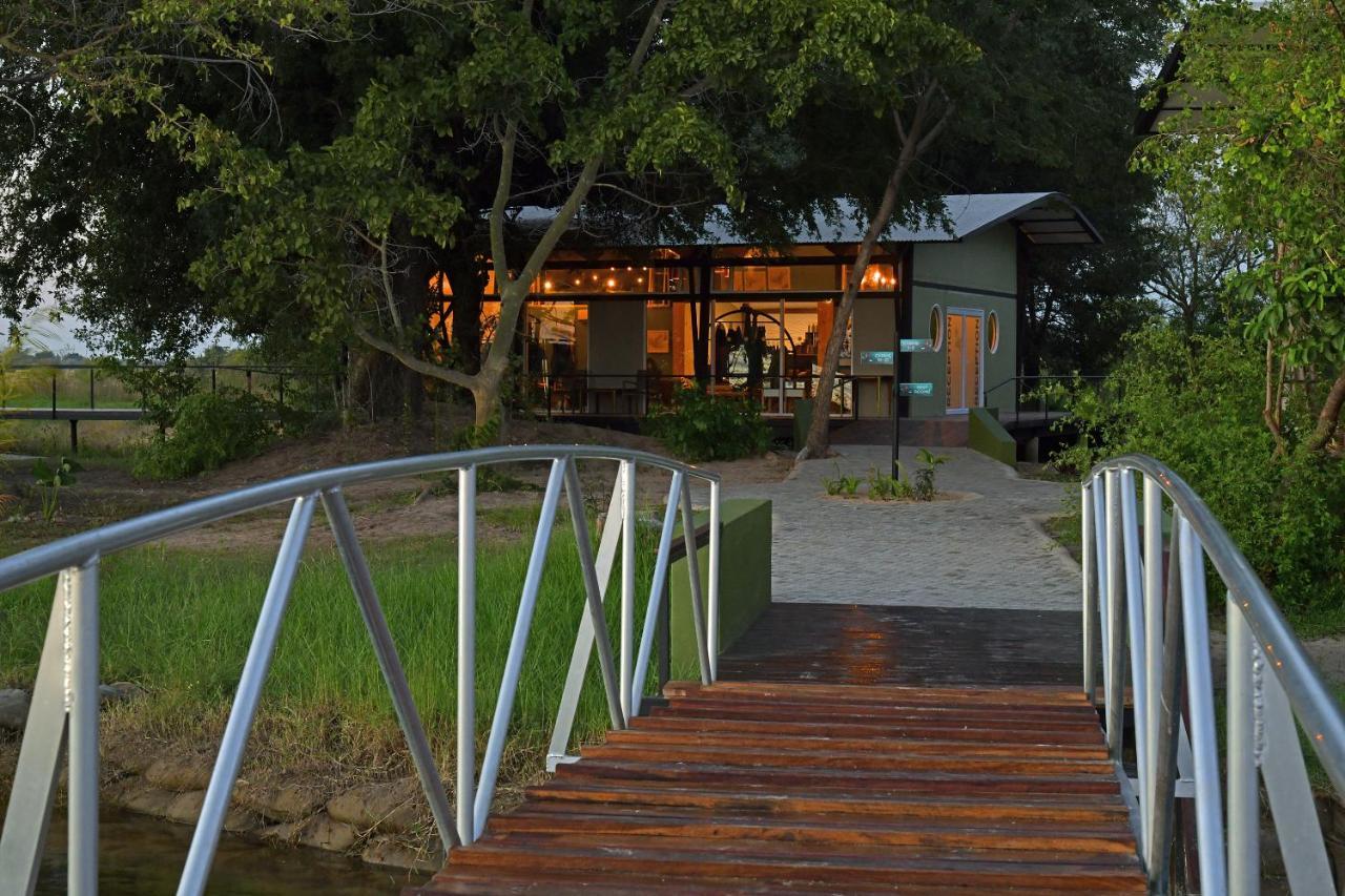 Zambezi Mubala Lodge Katima Mulilo Luaran gambar